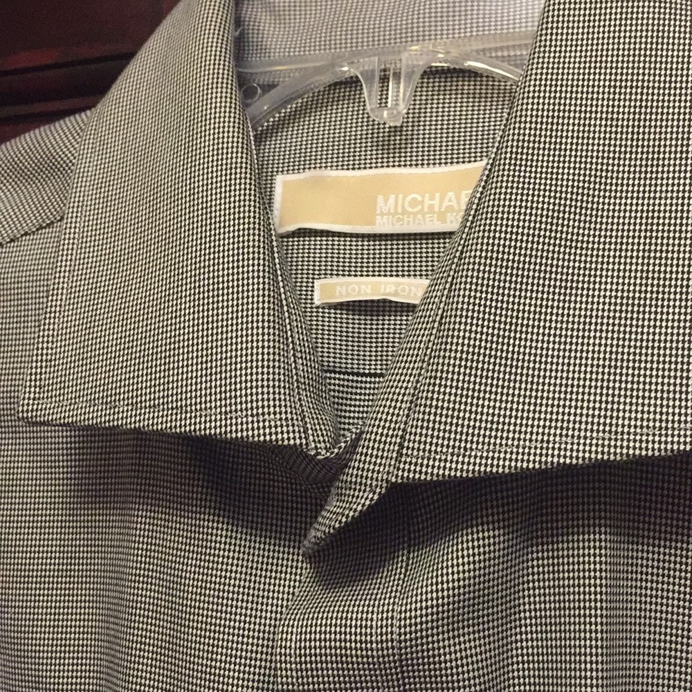 Michael Kors houndstooth button up Dress shirt